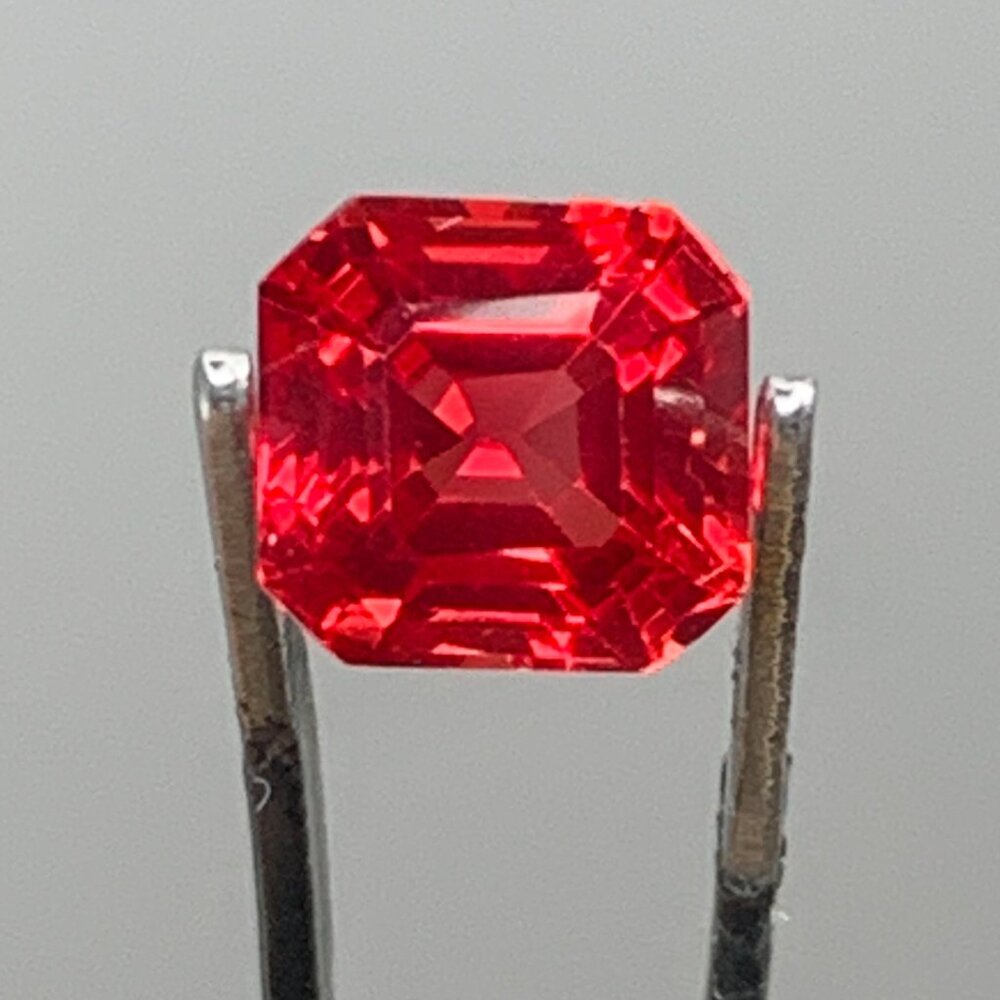 Certified Scarlet Sapphire Gemstone